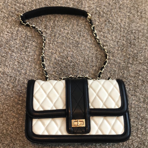 Handbags - Quilted white faux leather bag with black trim